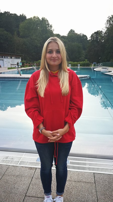 Trainerin Bronze- und Silbergruppe, Ausbilderin Schwimmen: Luisa Heise